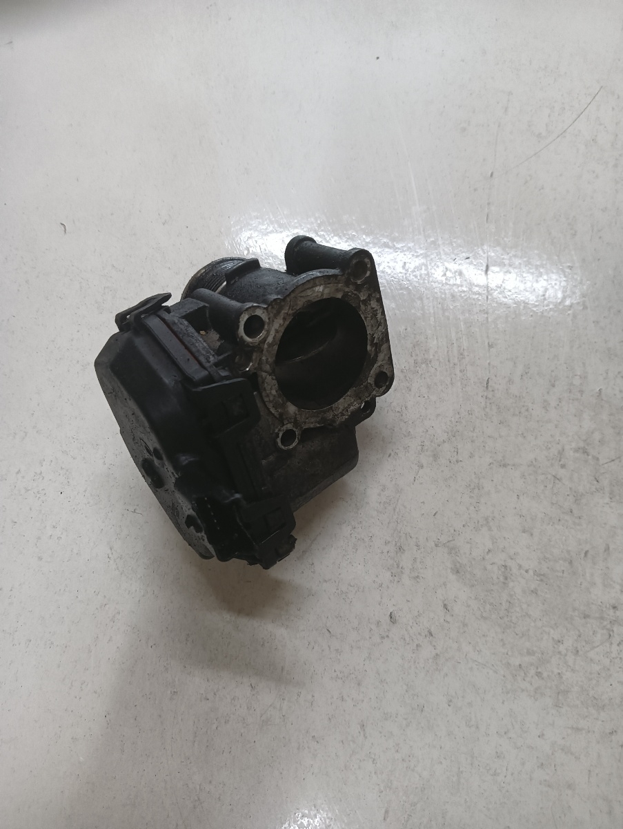 Clapeta acceleratie  FORD FIESTA VII 2017 - > 1.5 TDCi XUJC, XUJD, XUJE, XUJF, XUJG, XUJK, XUJL, XUJM, XUJN, XVJE 237511357