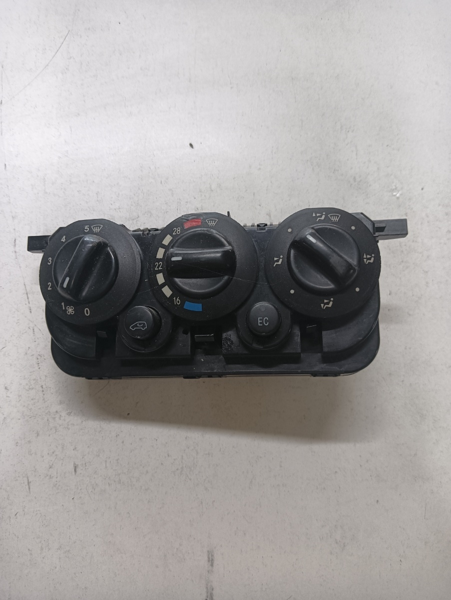Climatizare MERCEDES-BENZ A-CLASS W168 1997 - 2005 1688301285