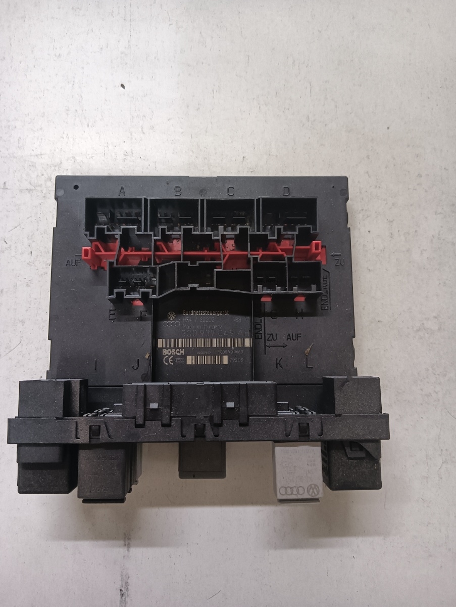 Calculator confort VOLKSWAGEN TIGUAN 5N_ 2007 -> 3c0937049a 3c0937049AH