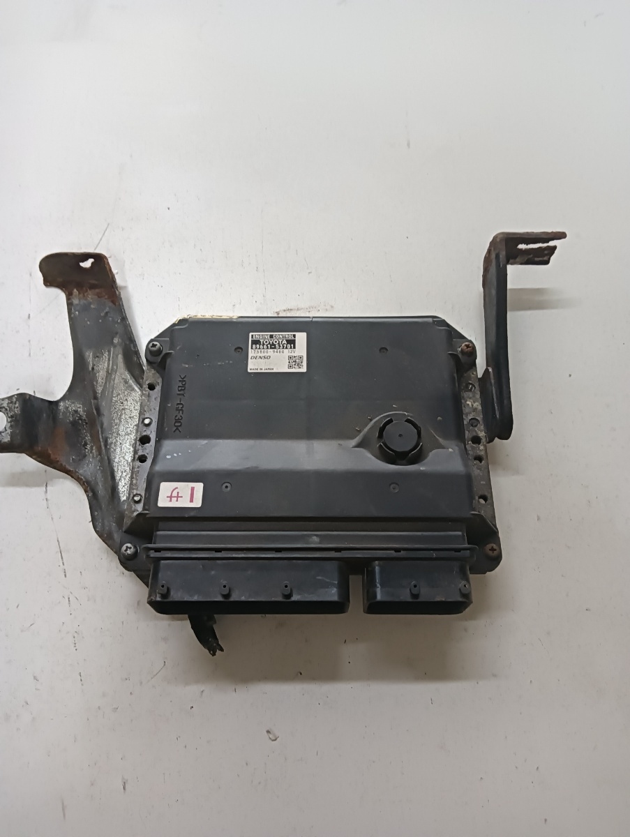 Calculator ecu  LEXUS IS II Saloon GSE2_, ALE2_, USE2_ 2005 - 2013 8966154701