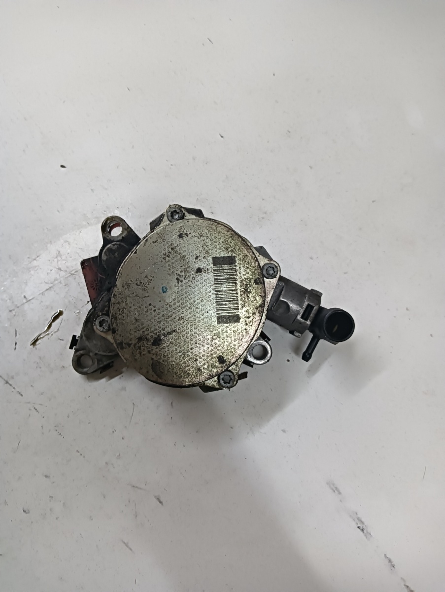 Pompa vacuum  RENAULT LAGUNA III BT0/1 2007 - 2015 2.0 dCi M9R.. 14652018r – foto 2