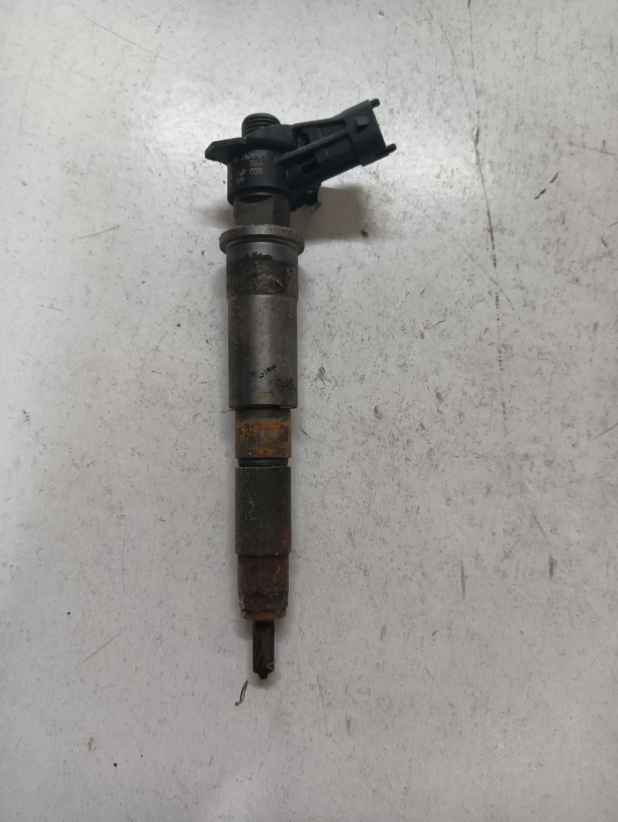 Injector RENAULT LAGUNA III BT0/1 2007 - 2015 954766h8