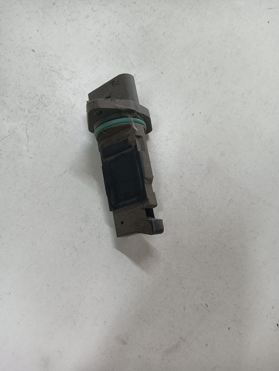Debitmetru aer  AUDI A6 III Avant 4F5, C6 2005 - 2011 2.0 TDI BLB, BRE F00c2g2055