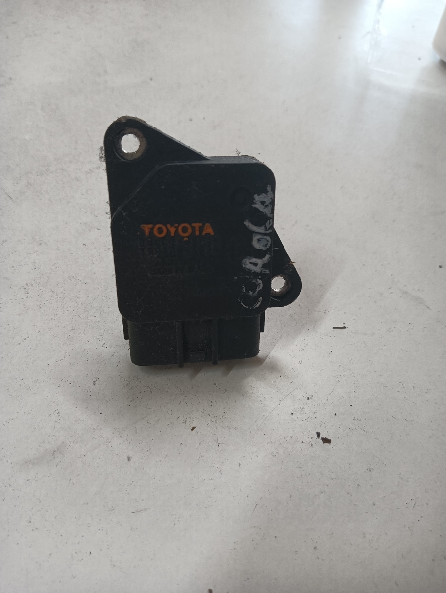 Debitmetru aer  TOYOTA COROLLA 2002> 2220422010