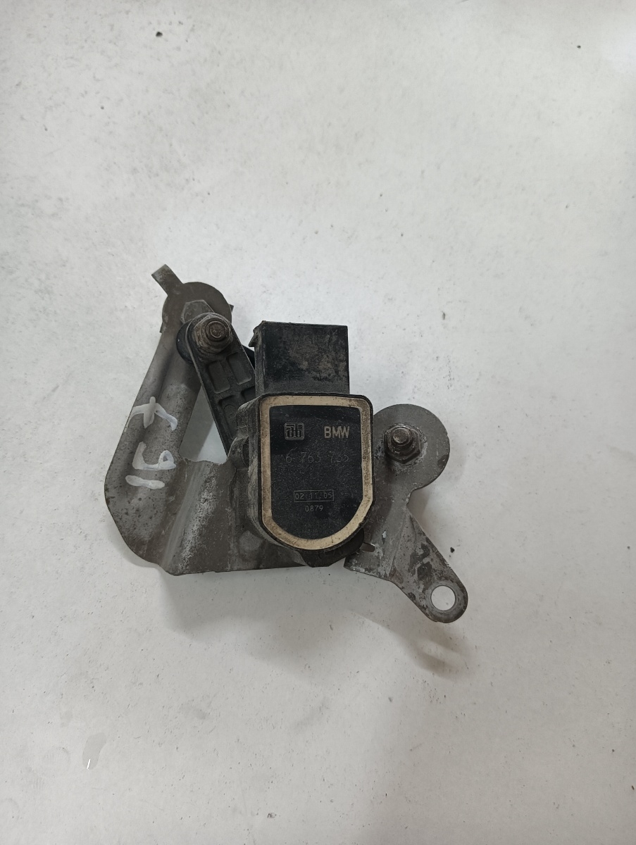 Senzor balast xenon stanga spate BMW X5 II E70 2006 - 2013 6763735