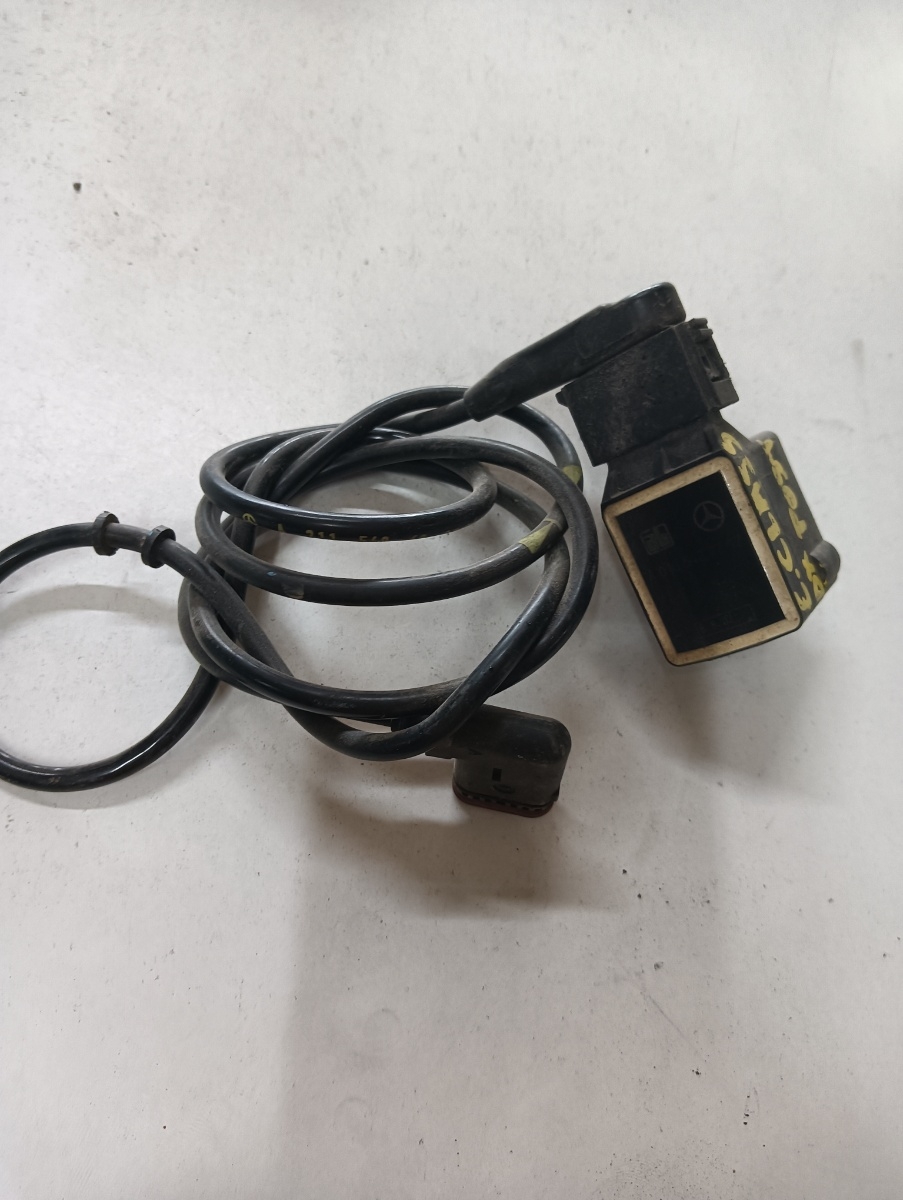 Senzor nivel balast MERCEDES-BENZ E-CLASS W211 2002 - 2009 A0105427717