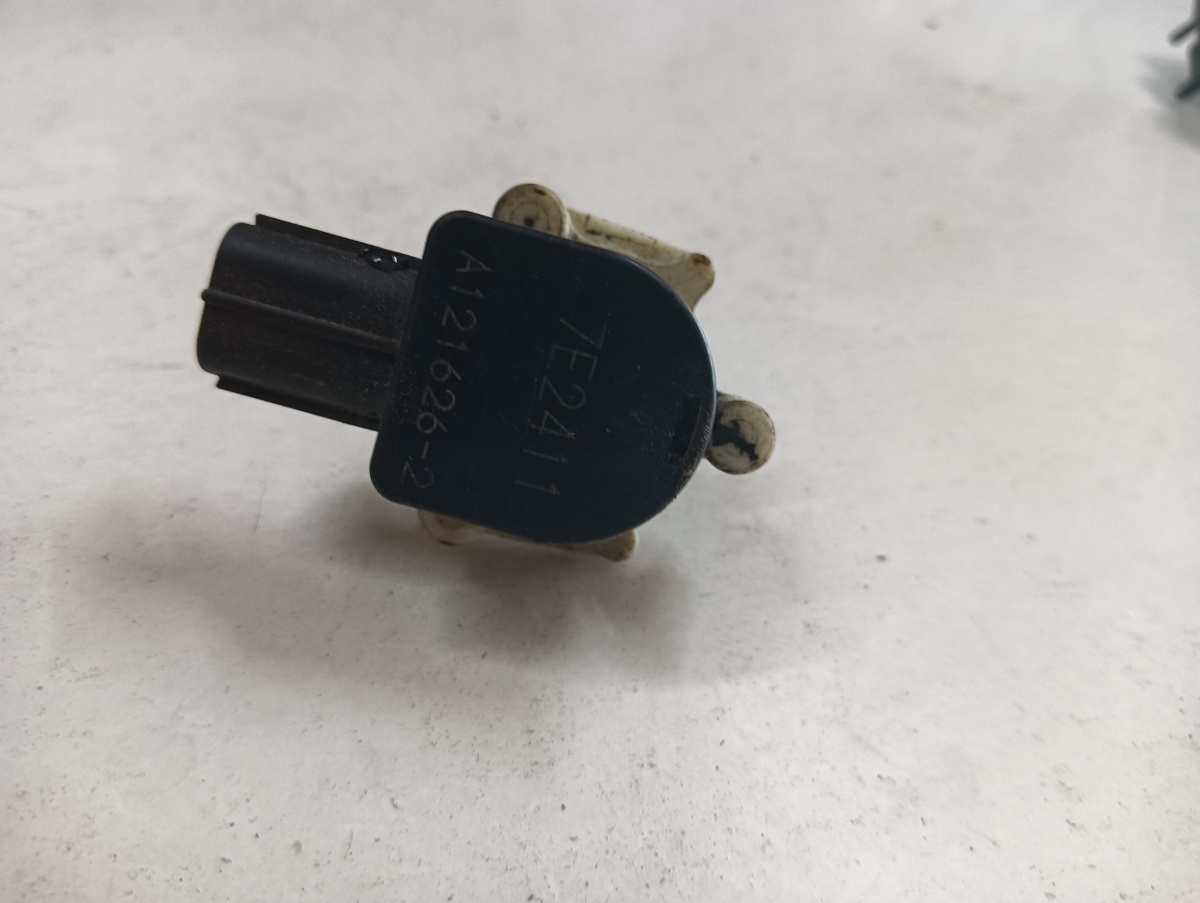 Senzor nivel balast  SUBARU FORESTER II SG 2002 - 2012 7e2411