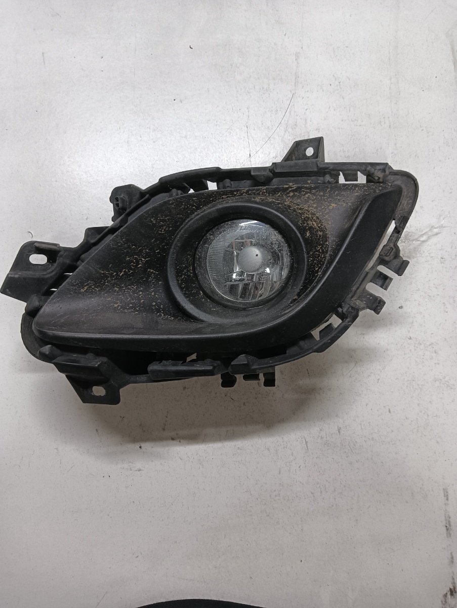 Proiector ceata stanga fata MAZDA 6 Estate GJ, GH 2012 - >