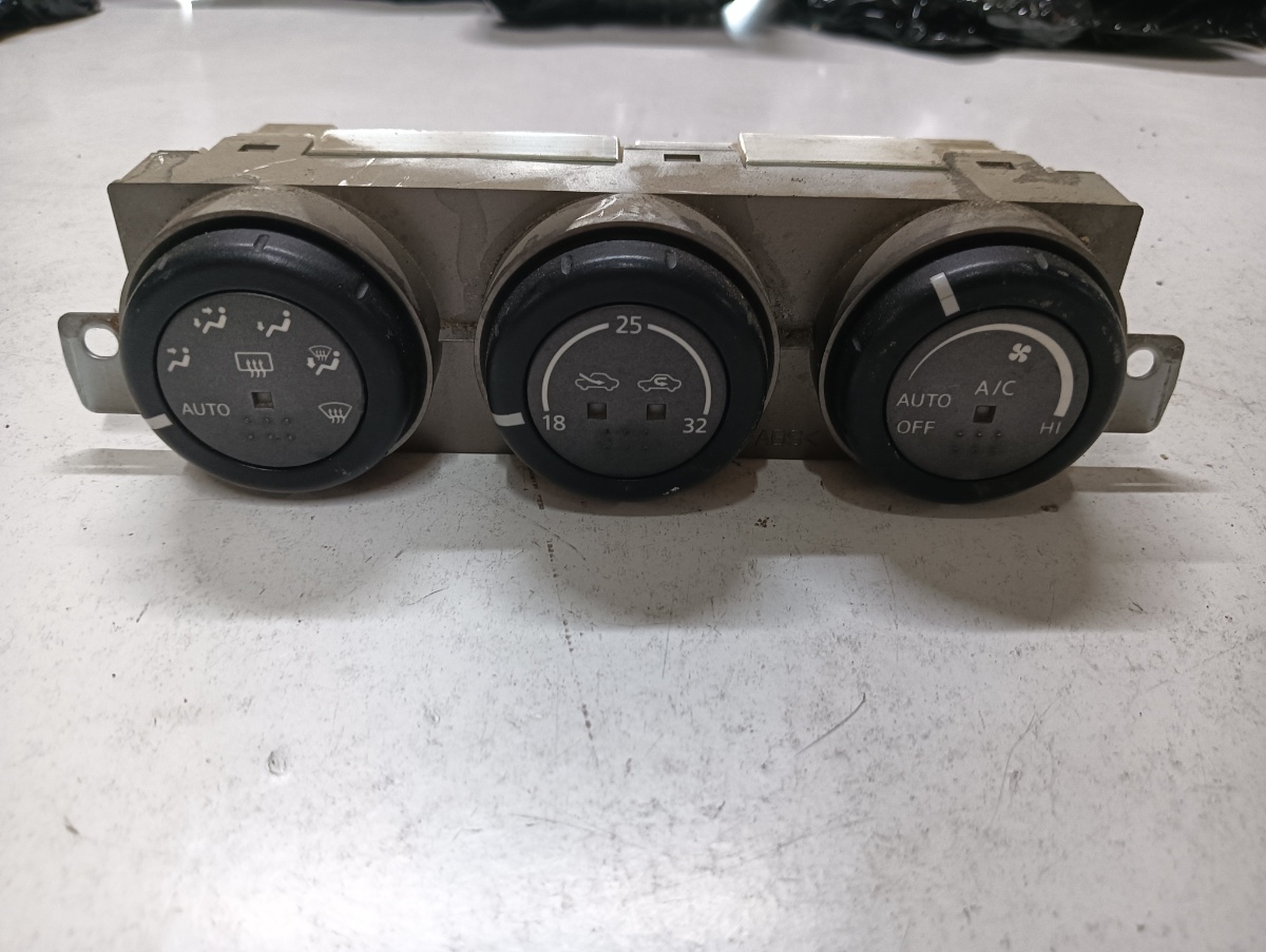 Climatizare  NISSAN X-TRAIL T30 2001 - 2013 27500eq410