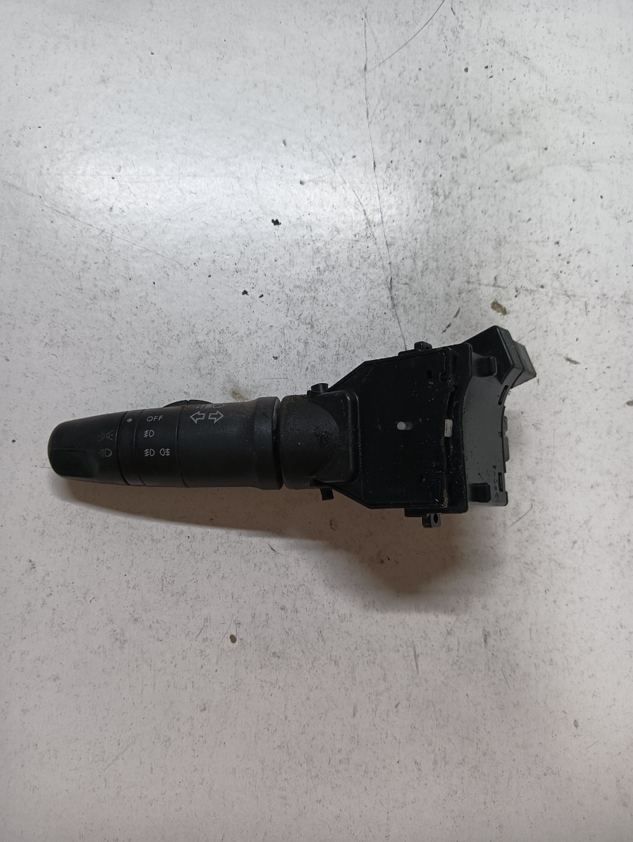 Maneta indicatoare de semnalizare NISSAN X-TRAIL T30 2001 - 2013 255408h700