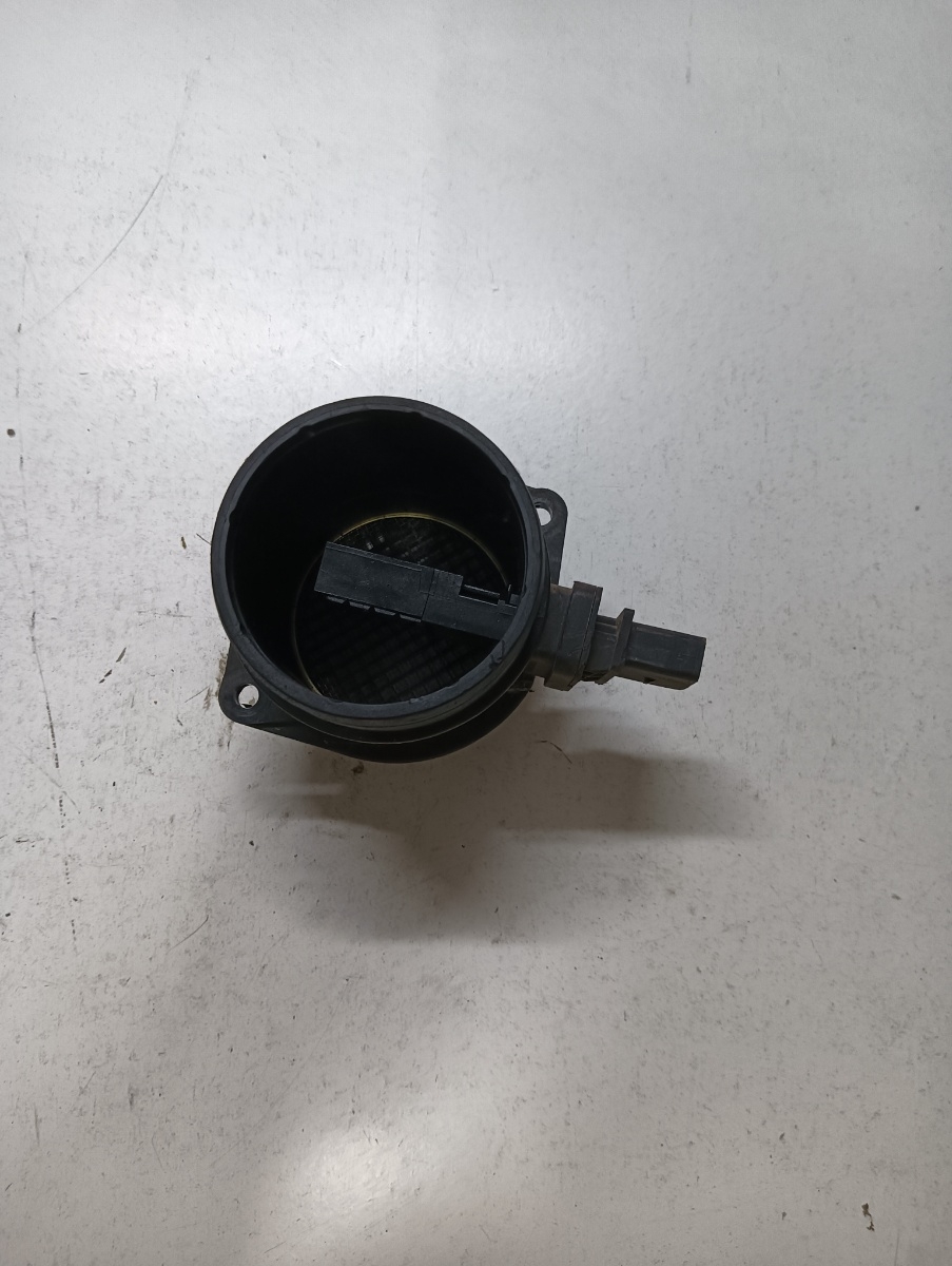 Debitmetru aer  AUDI A5/S5 8T3 2007 - 2017 2.0 TDI CAHA 0281002735