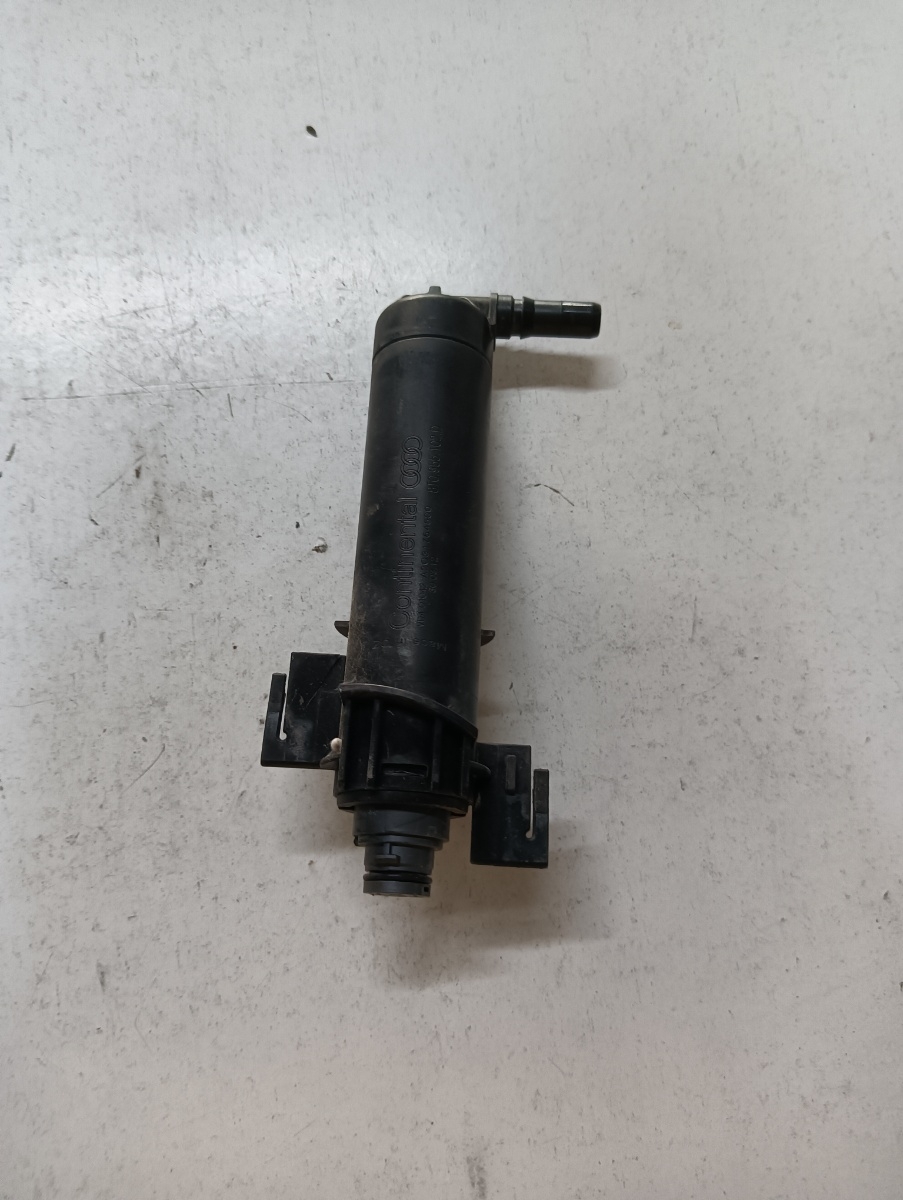 Spalator far dreapta fata AUDI A5/S5 8T3 2007 - 2017 8t0955102d – foto 2