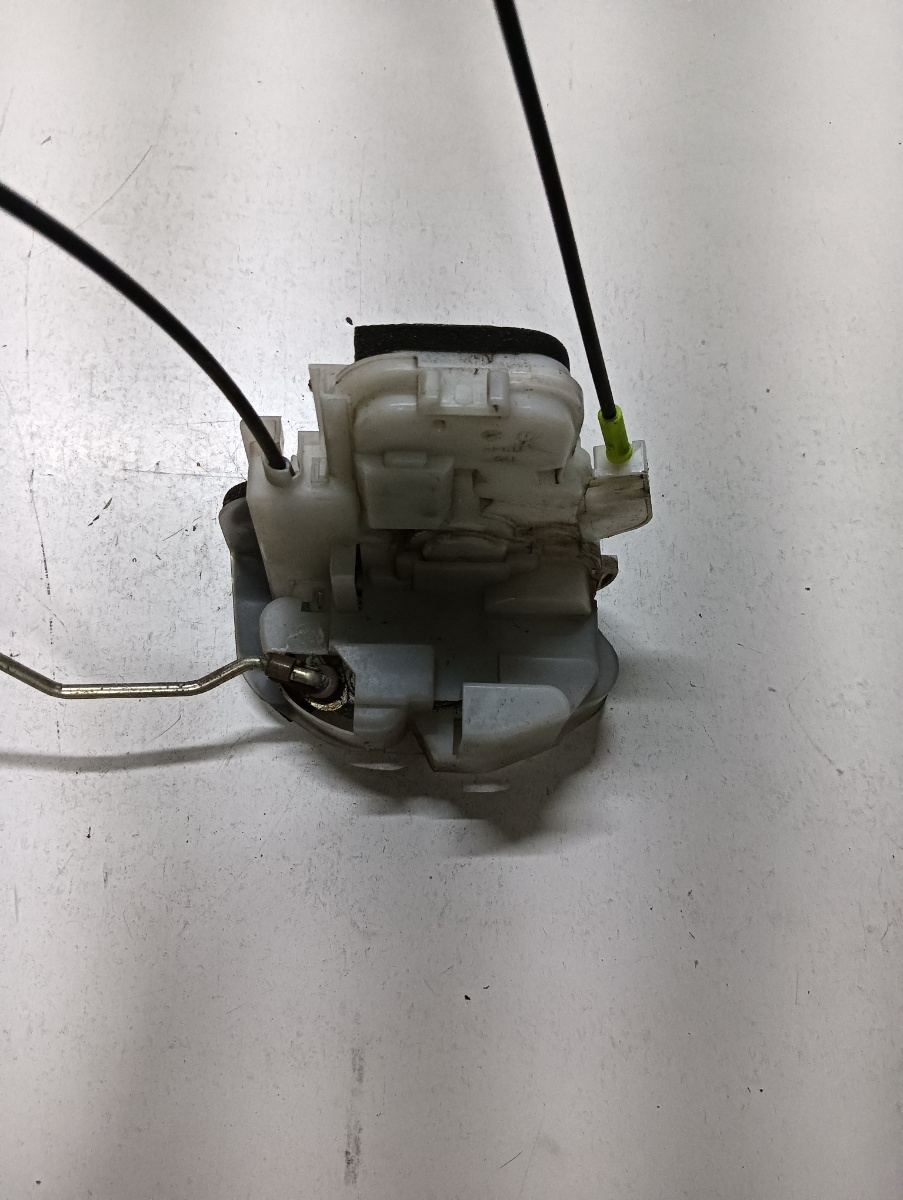 Broasca usa dreapta fata SUBARU FORESTER II SG 2002 - 2012