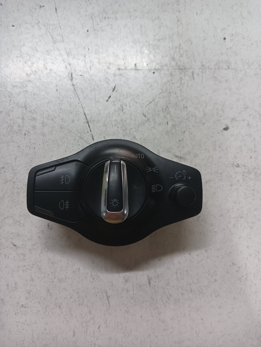 Bloc lumini AUDI Q5 8RB 2008 - > 8k0941531al