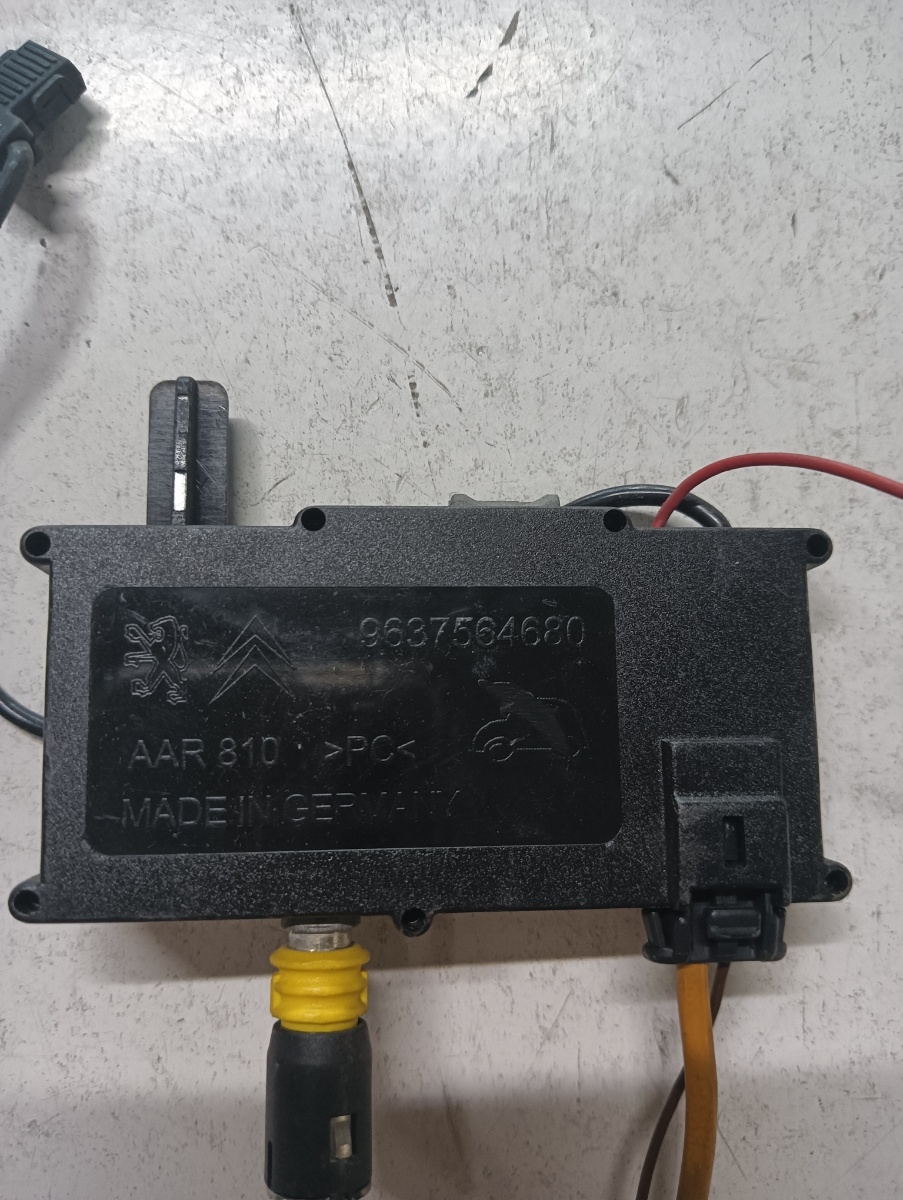 Amplificator semnal antena PEUGEOT 607 9D, 9U 2000 - > 9637564680 – foto 2