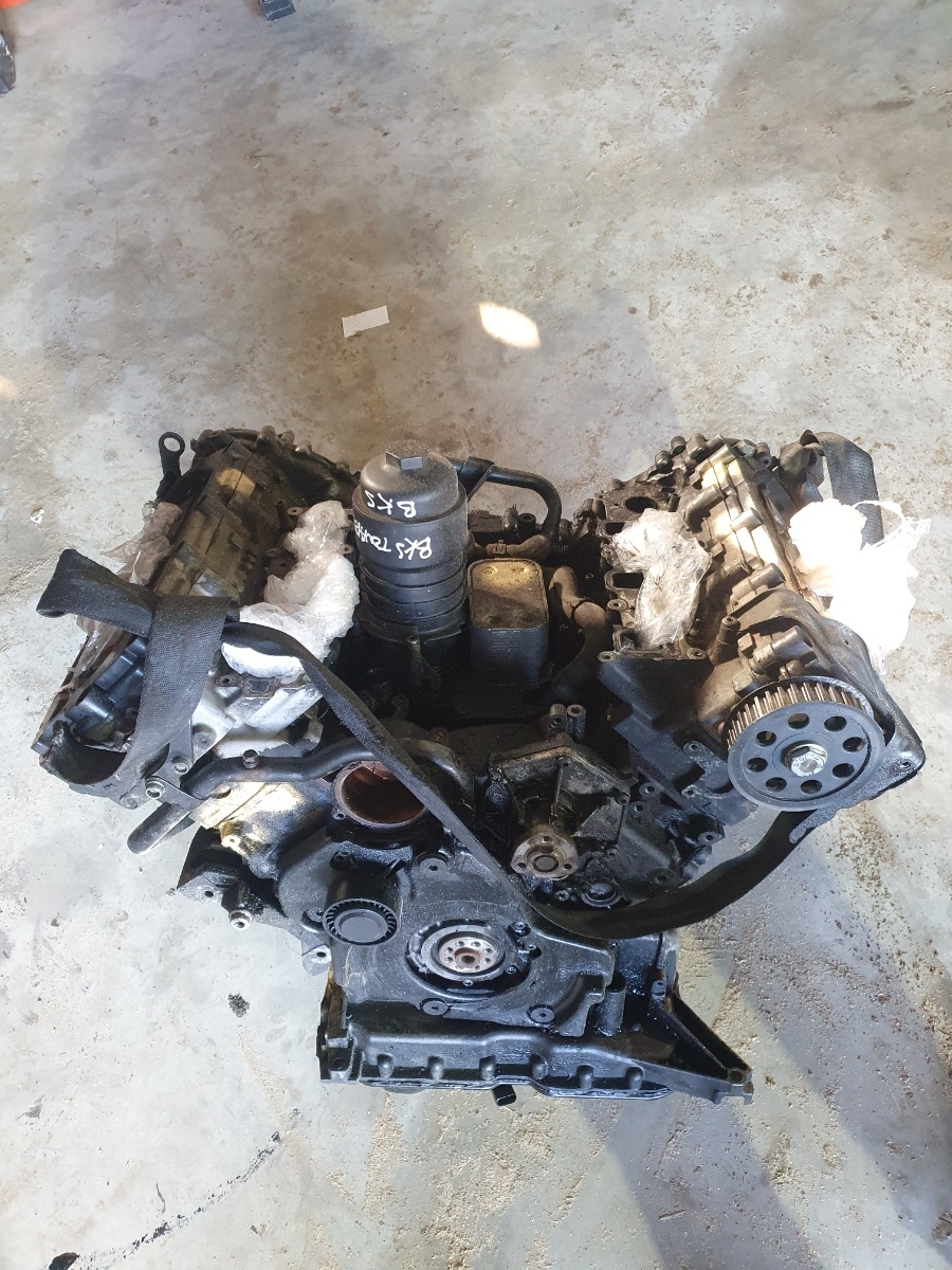 Motor VOLKSWAGEN TOUAREG 7L pt piese, nu stim starea 2002 - 2013, SUV 3.0 V6 TDI BKS – foto 2