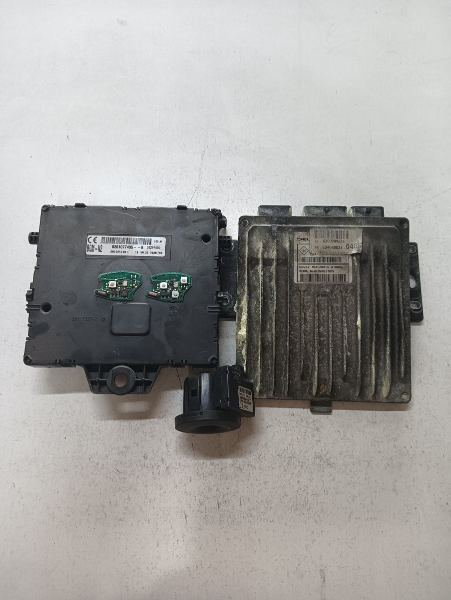 Kit pornire RENAULT KANGOO Express FW0/1_ 2008 -> 1.5 dCi 70 K9K 800 8200909666 ( CARCASA BSM CRAPATA )