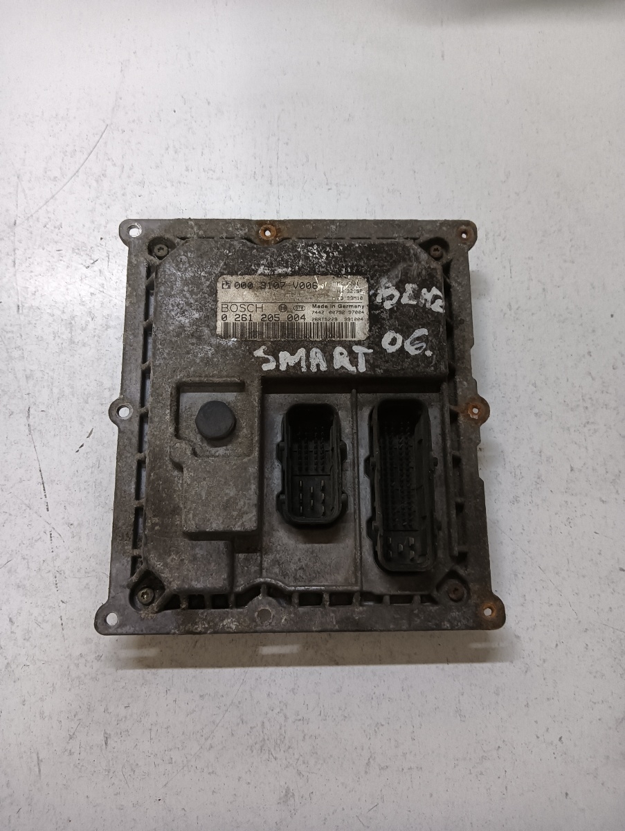 Calculator ecu SMART FORTWO Cabrio 450 2004 - 2007 BOSCH 0003107v006 0261205004
