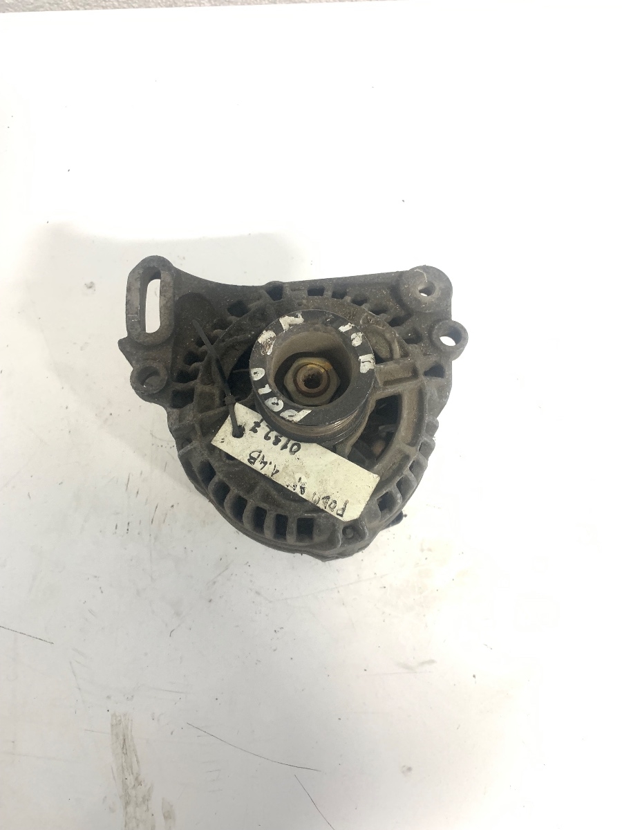 Alternator 14V 70A  1.4B VOLKSWAGEN POLO 9N_ 2001 - 2012 OEM 0124315007 / 037903025G – foto 2