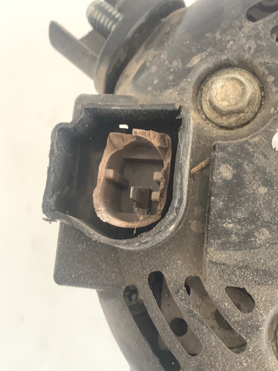 Alternator 120A FORD FIESTA VII 2017 - > 1.1 Ti-VCT XYJA, XYJB, XYJC OEM MS1042113812 / H1BT-10300-EC – foto 5
