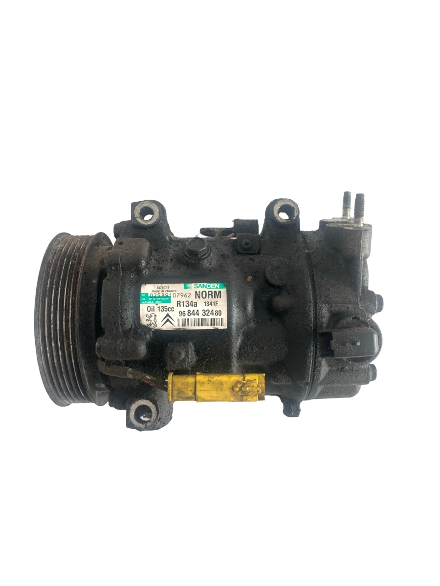 Compresor  AC 1.6HDI Peugeot 308 307 Citroen C4 1.6 HDI OEM 9684432480 / 02589107962