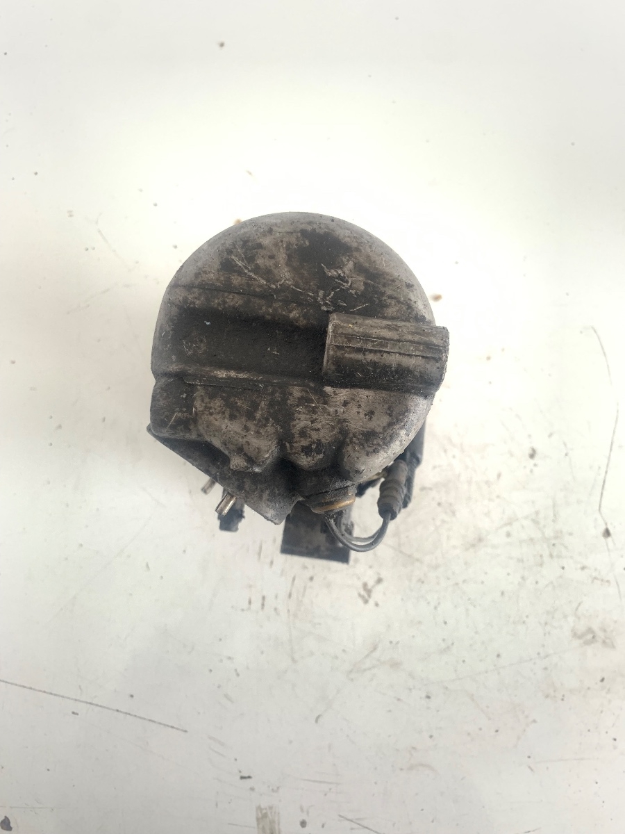 Compresor  AC 2.0D BMW 3 IV E46 1998 - 2005 OEM 64528386650 – foto 2
