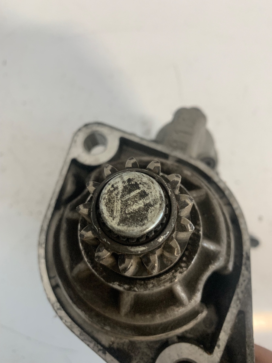 Electromotor 1.6TDI  CAY VOLKSWAGEN GOLF VI 5K1 2008 - 2013 OEM 02Z911023S – foto 2