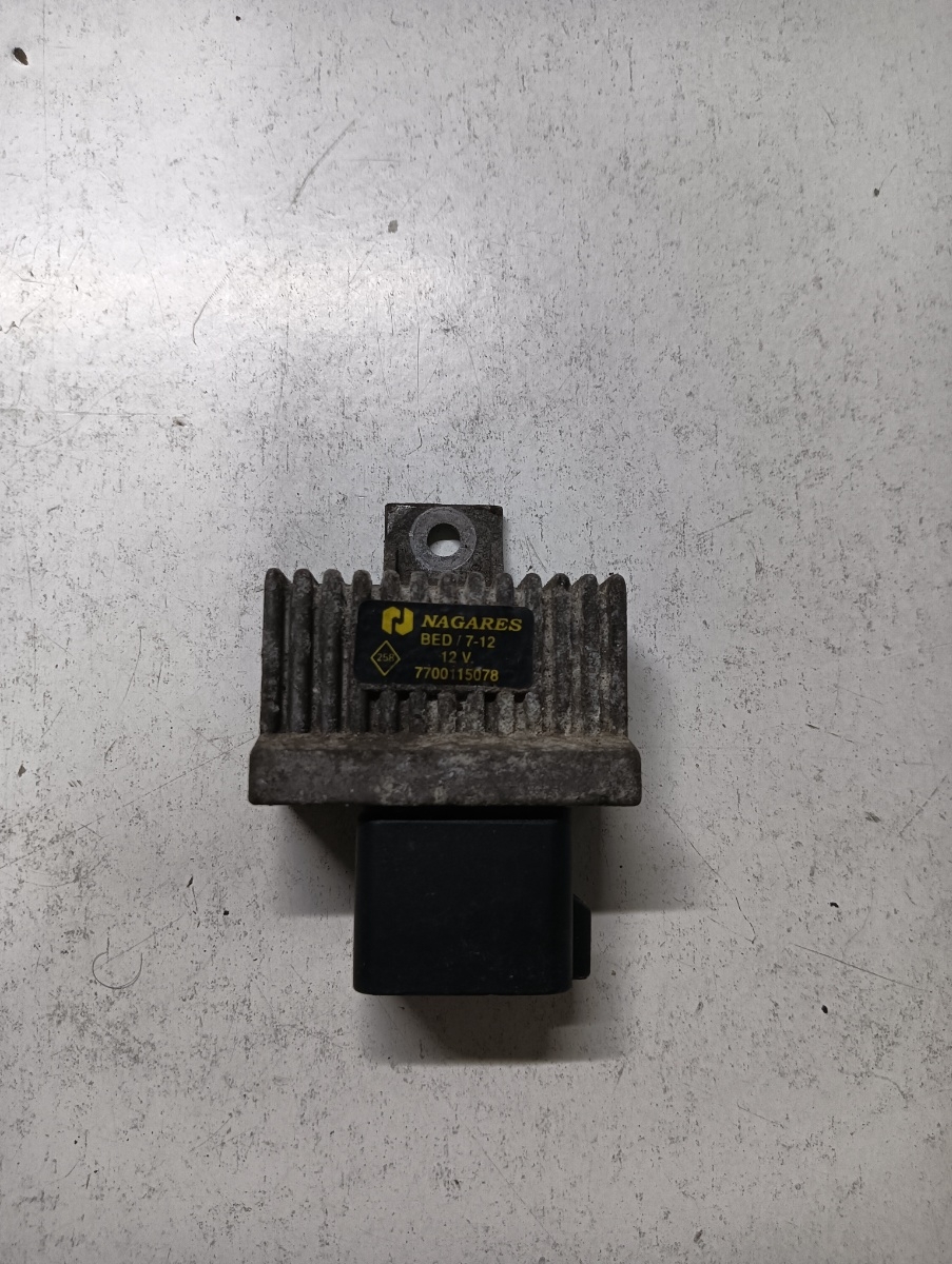 Releu bujii  RENAULT LAGUNA II BG0/1_ 2001 - 2007, RENAULT SCENIC I JA0/1_, FA0_ 1999 - 2003 7700115078