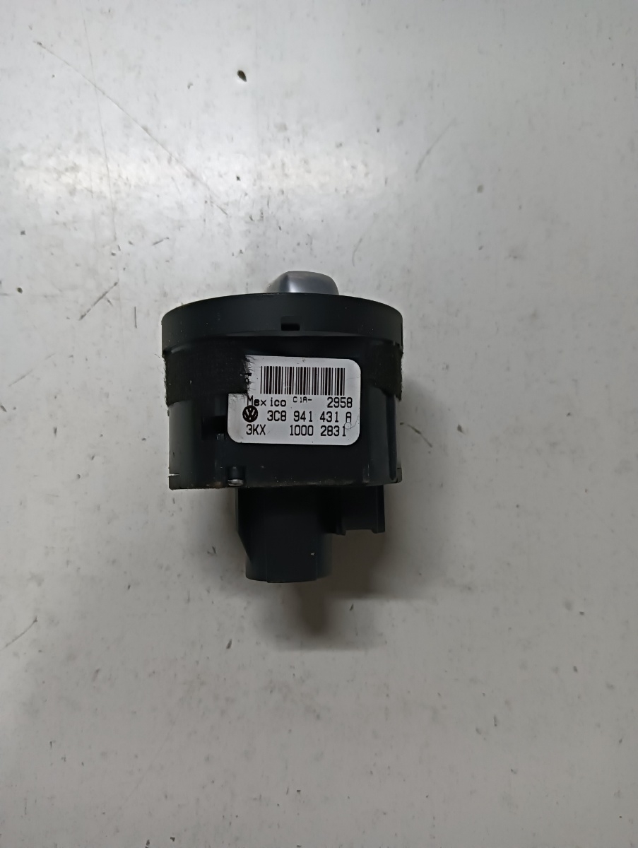Bloc lumini VOLKSWAGEN GOLF VI 5K1 2008 - 2013 3c8941431a – foto 2