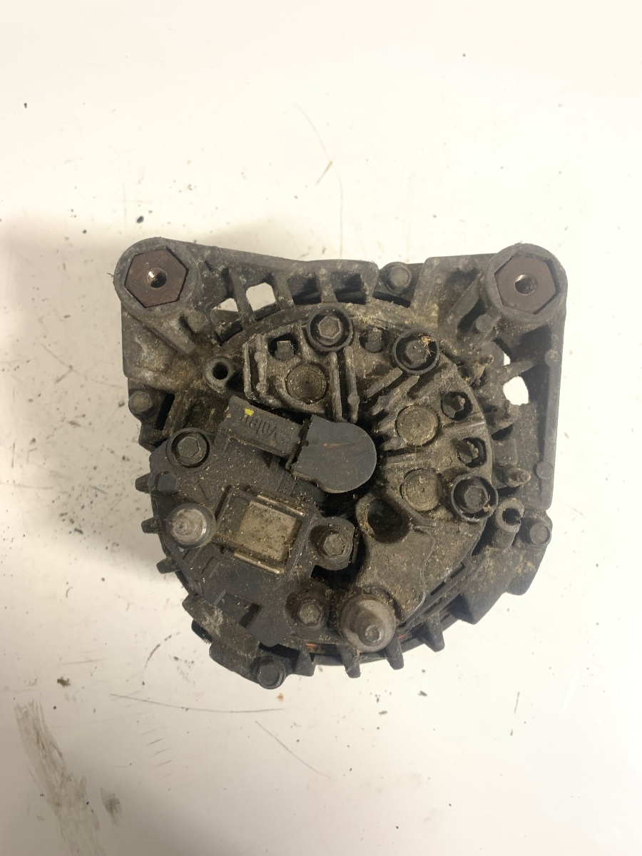 Alternator MITSUBISHI SPACE STAR MPV DG_A 1998 - 2004 1.9D – foto 2