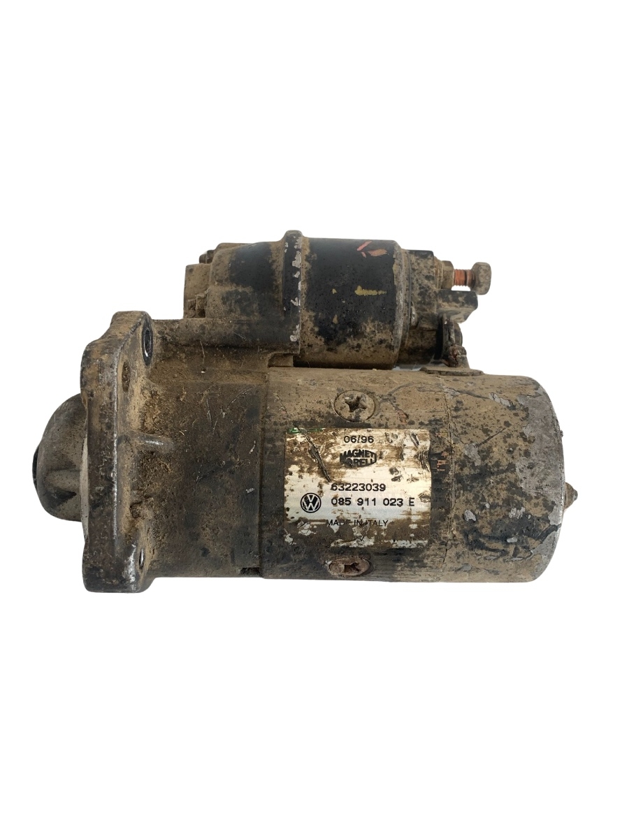 Electromotor VOLKSWAGEN POLO 6N1 1994 - 1999 1.0/1.4B  085911023E / 63223039