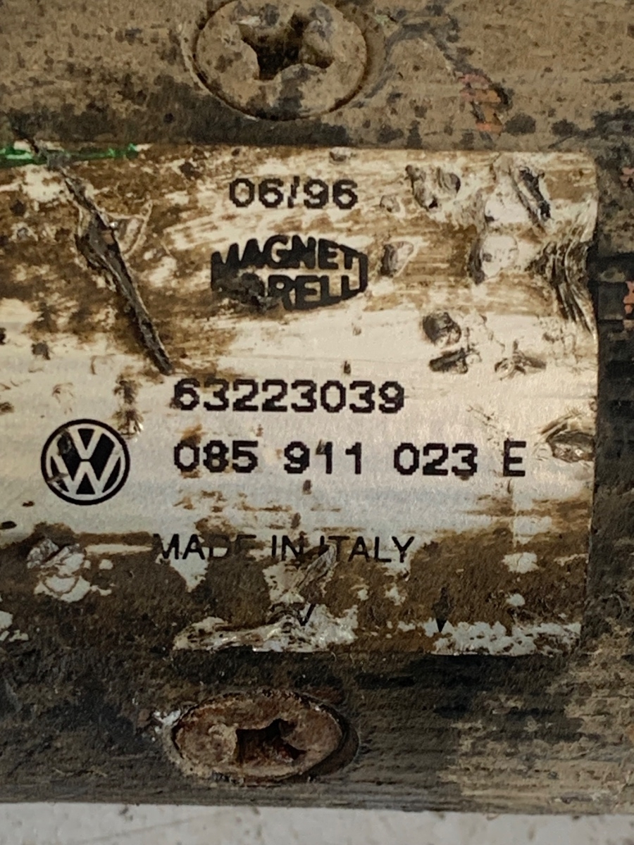 Electromotor VOLKSWAGEN POLO 6N1 1994 - 1999 1.0/1.4B  085911023E / 63223039 – foto 2