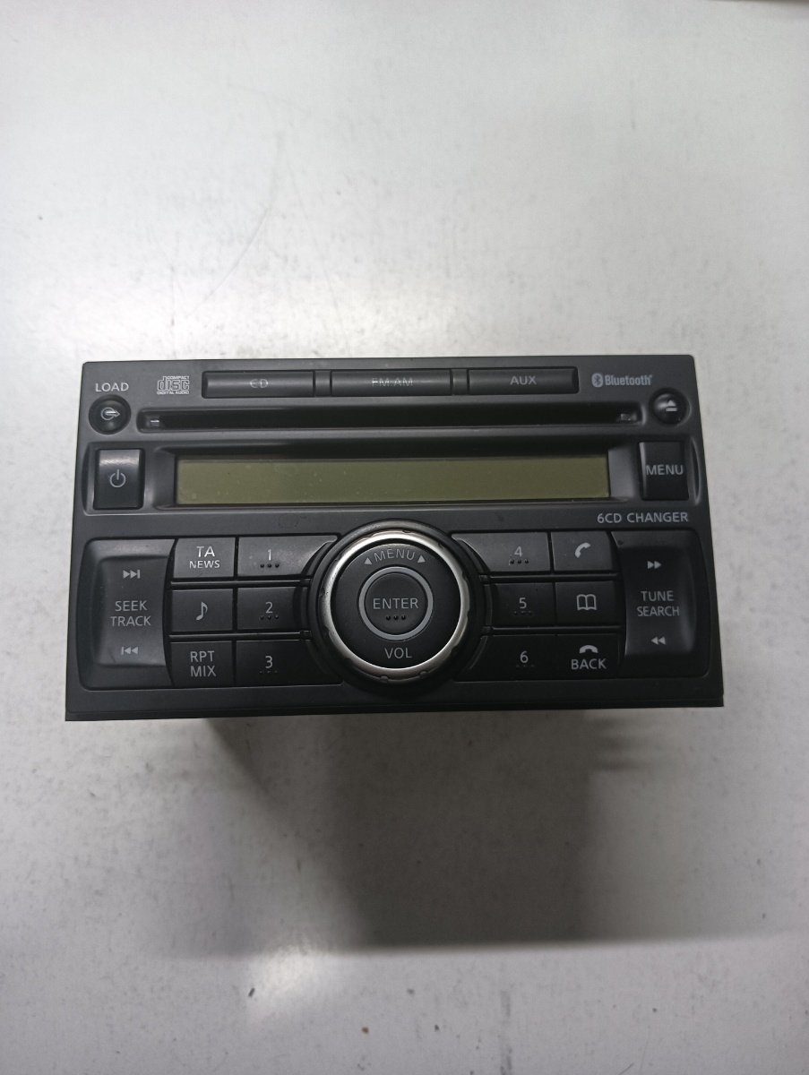 Player CD/DVD sistem de navigatie NISSAN QASHQAI / QASHQAI +2 I J10, JJ10 2006 - 2014 dCi 4x4 M1D, M9R