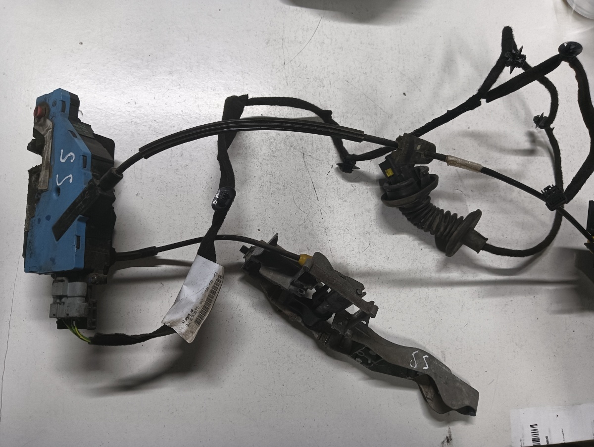 Broasca usa stanga spate PEUGEOT 207 WA_, WC_ 2006 - >