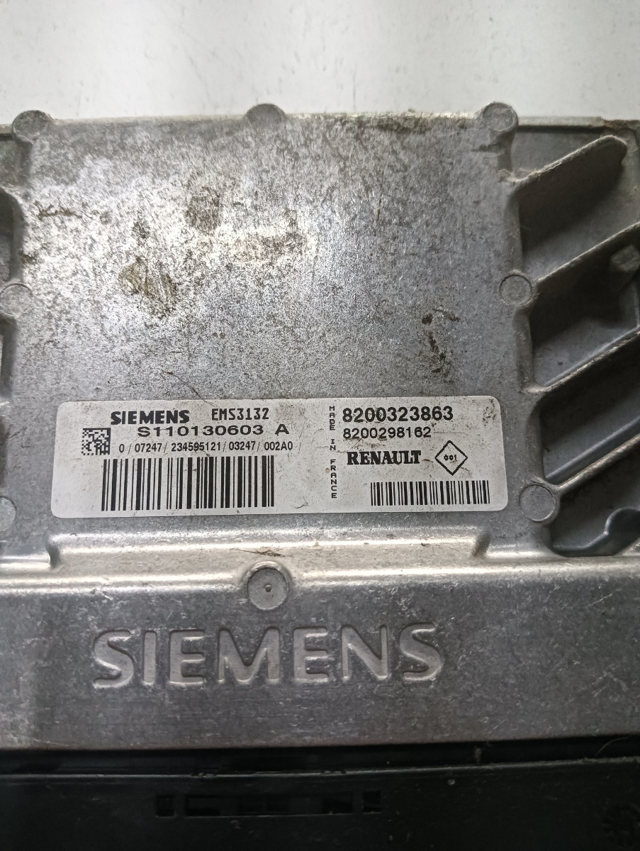Calculator ecu  DACIA SOLENZA B41_ 2003 - > 1.4 1.4 E7J 262 S110130603a 8209323863 – foto 2