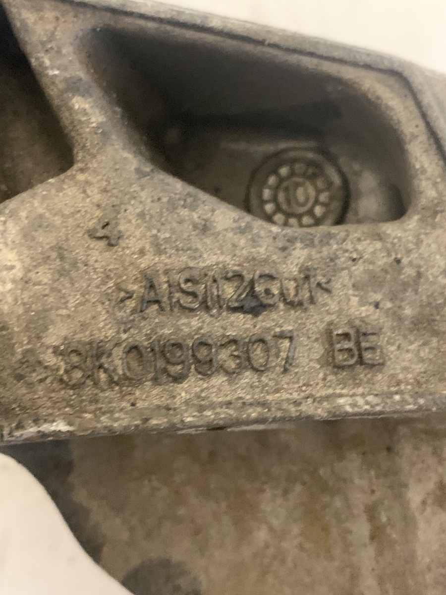 Suport motor stanga AUDI A5/S5 8T3 2007 - 2017 2.0 TDI CAHA 8K0199307 – foto 2