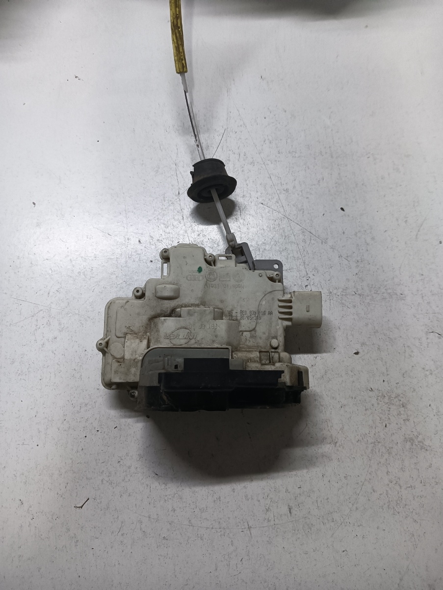 Broasca usa dreapta spate AUDI A4 III 8EC, B7 2004 - 2008 8e0839016aa
