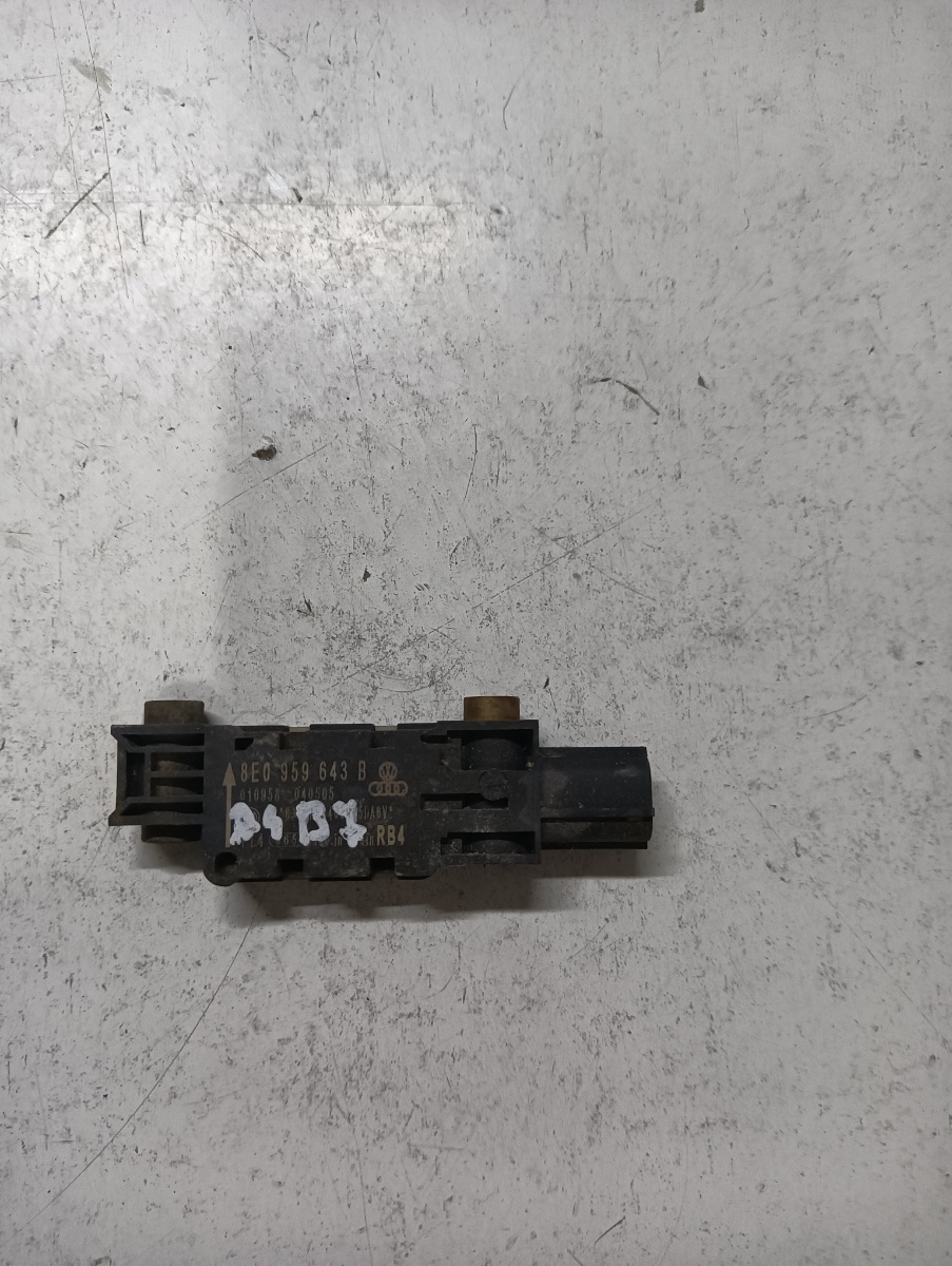 Senzor impac airbag  AUDI A4 III 8EC, B7 2004 - 2008 8e0959643b