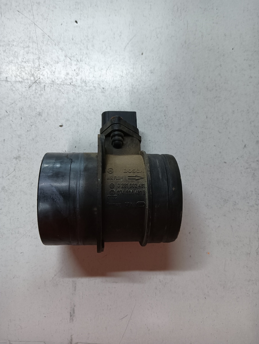 Debitmetru aer  VOLKSWAGEN PASSAT 3C2 2005 - 2010, VOLKSWAGEN GOLF V 1K1 2003 - 2009 2.0 TDI 16V BKD 0281002461