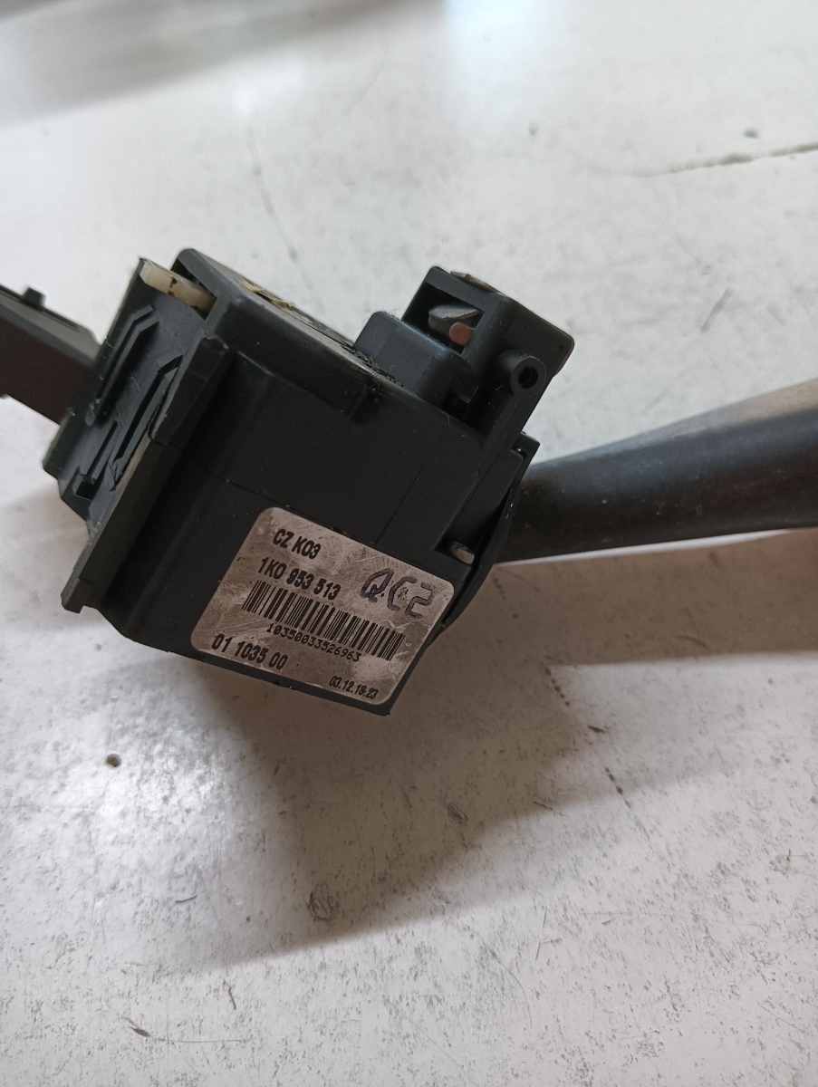 Maneta semnalizare VOLKSWAGEN GOLF V 1K1 2003 - 2009, AUDI A3 II 8P1 2003 - 2013 1k0953513 – foto 2