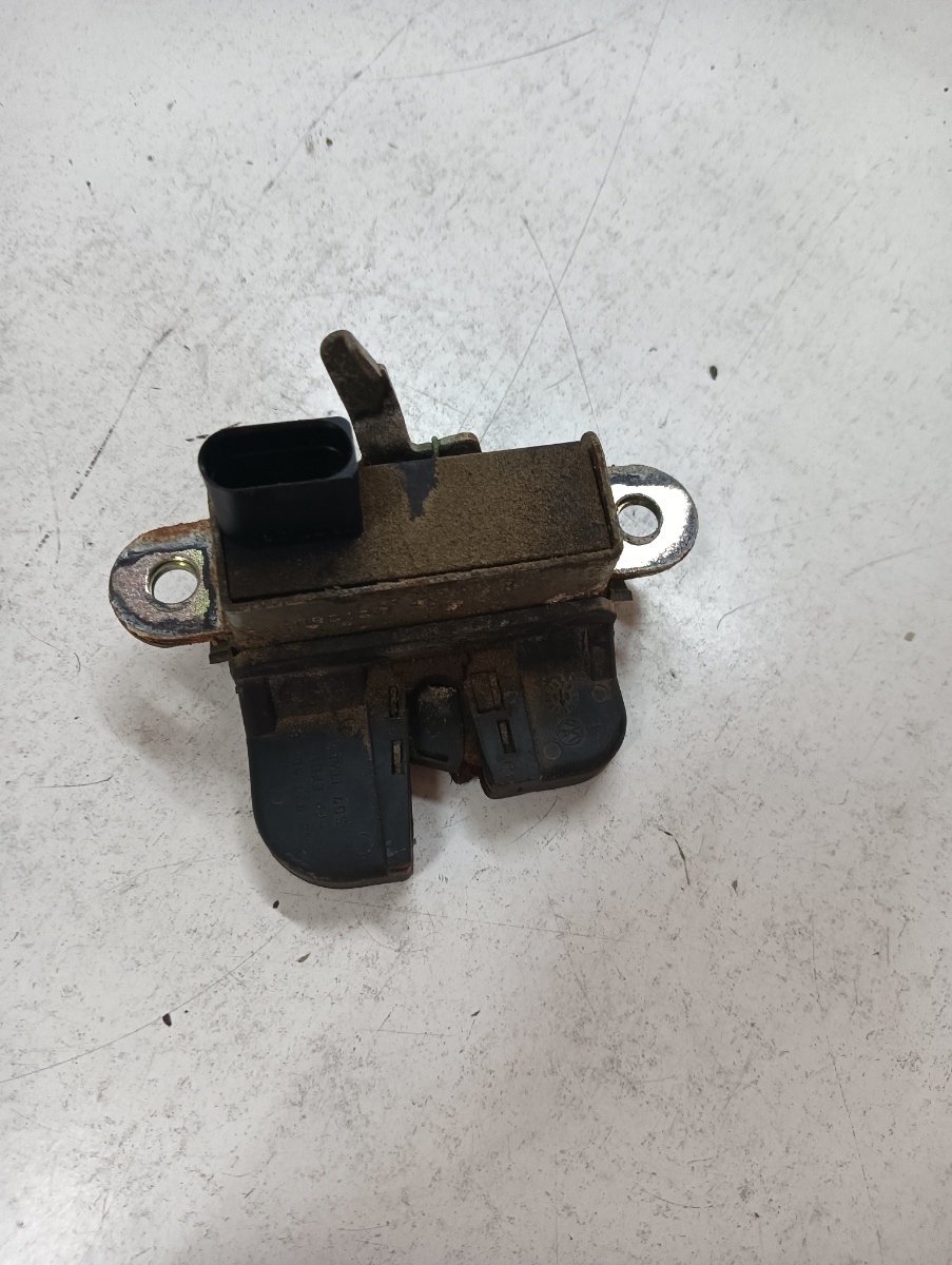 Broasca hayon/portbagaj VOLKSWAGEN GOLF V 1K1 2003 - 2009 – foto 2