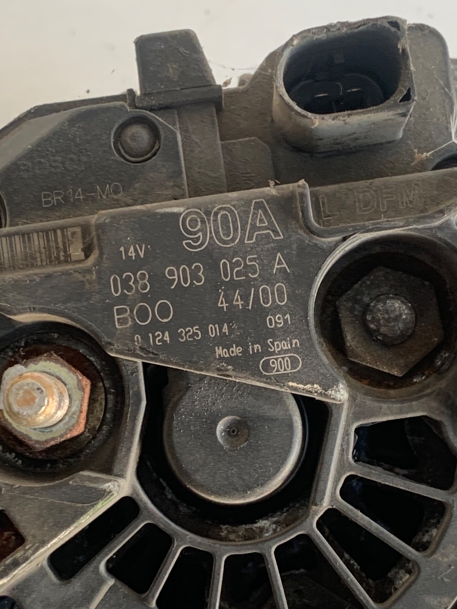Alternator VOLKSWAGEN POLO 6N2 1999 - 2001 1.7SDI  AKU 0124325014 038903025A – foto 3