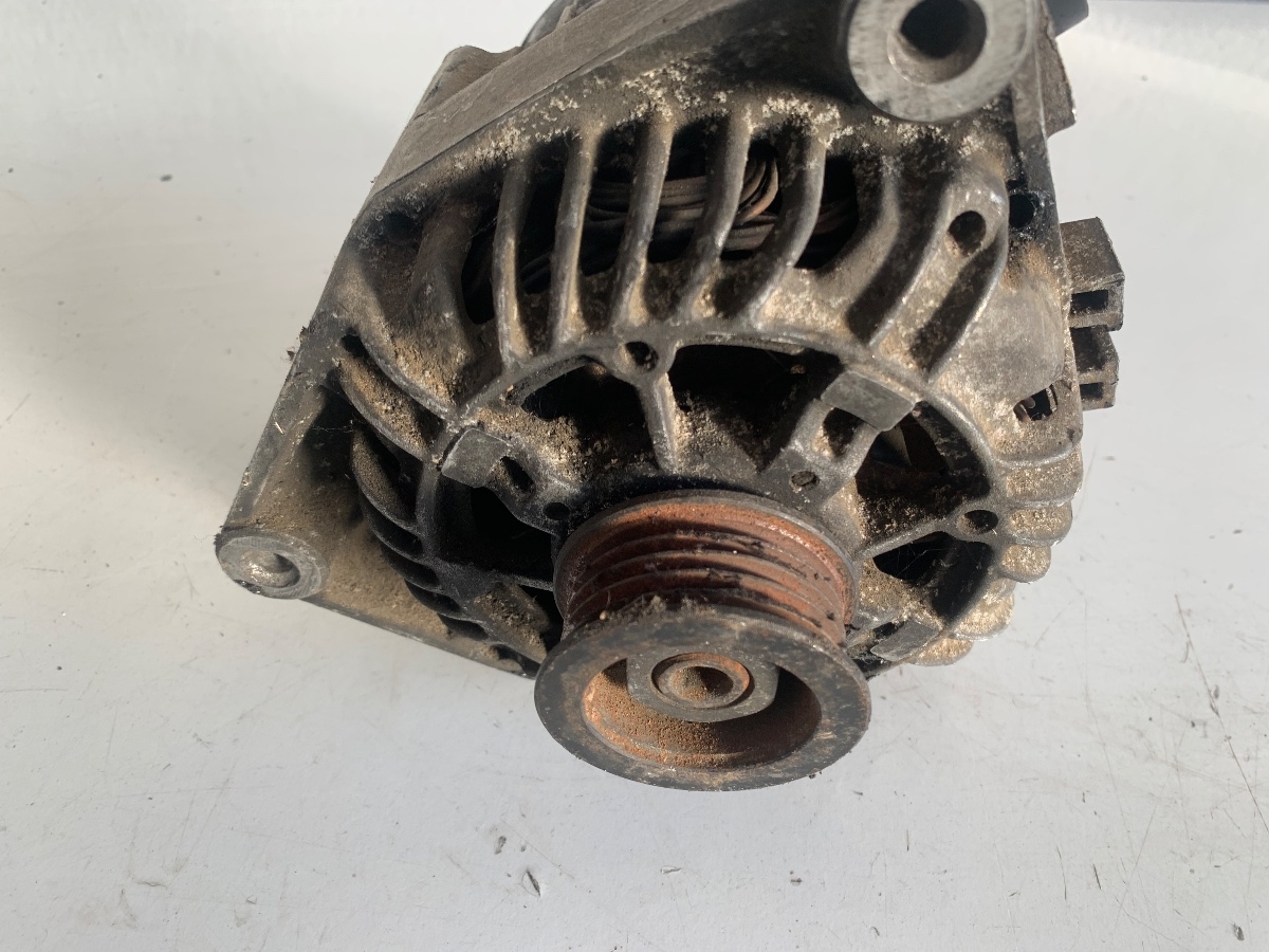 Alternator BMW 5 E39 1995 - 2003 2.5 – foto 2