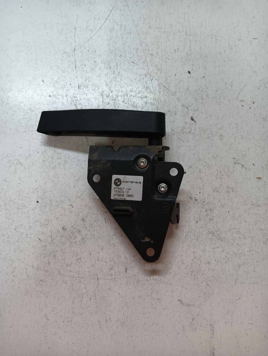 Maner haion inferior  BMW X5 II E70 2006 - 2013 975827104