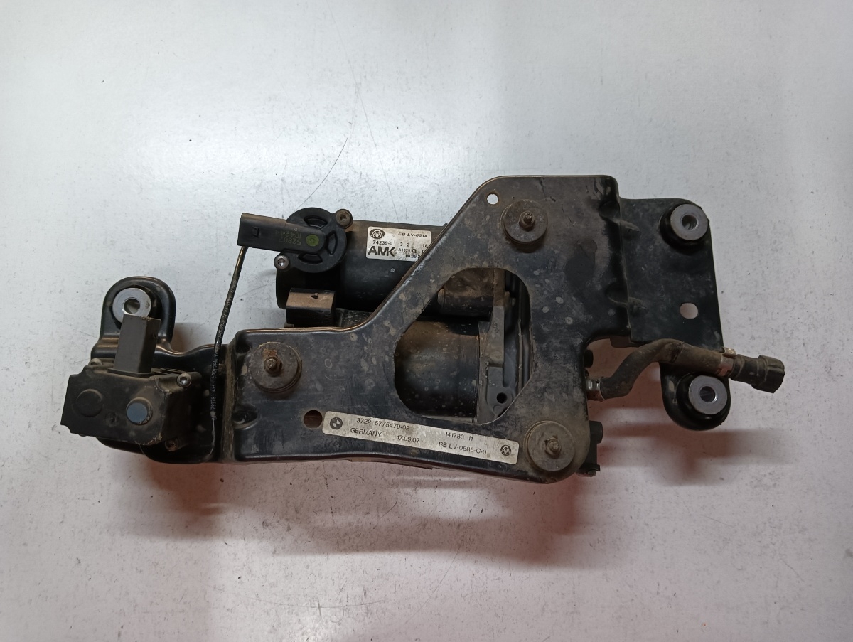 Compresor suspensie pneumatica BMW X5 II E70 2006 - 2013 6775479