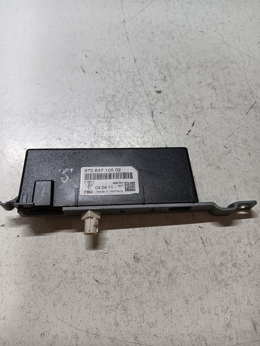 Amplificator semnal antena PORSCHE PANAMERA 970 2011 3.6 4 M 46.40 220KW|300HP 2011 – foto 2