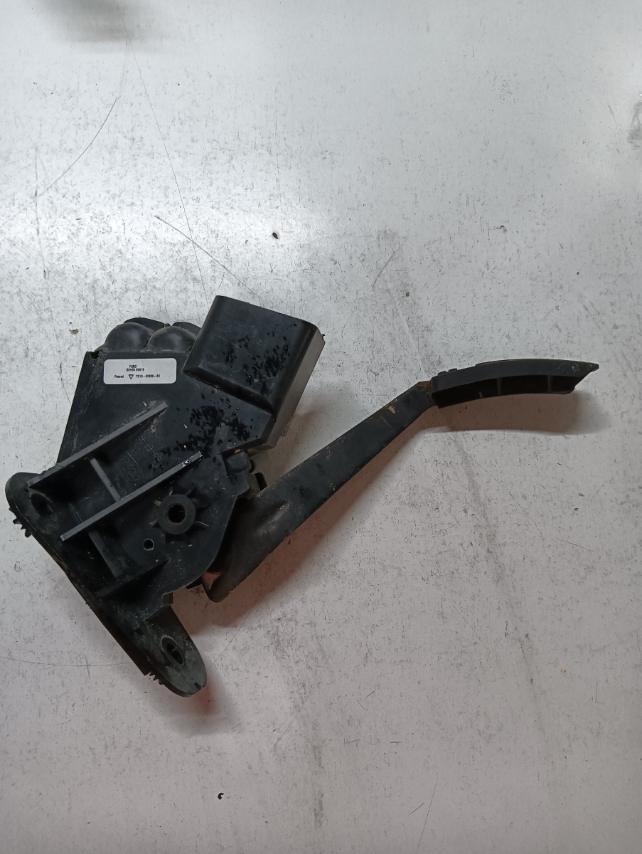 Pedala de acceleratie FORD TRANSIT Box FA 2006 - 2014 Yc159f836bc