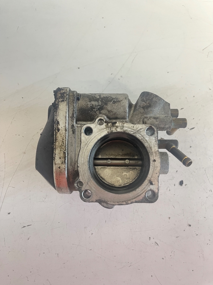 Clapeta de acceleratie SEAT LEON II 1P1 2005 - 2013 1.6 1.6 BSE, BSF, CCSA, CMXA, VOLKSWAGEN GOLF V 1K1 2003 - 2009 1.6 1.6 BGU, BSE, BSF, CCSA, AUDI A3 II 8P1 2003 - 2013 1.6 1.6 BGU, BSE, BSF A2C53093430 – foto 3