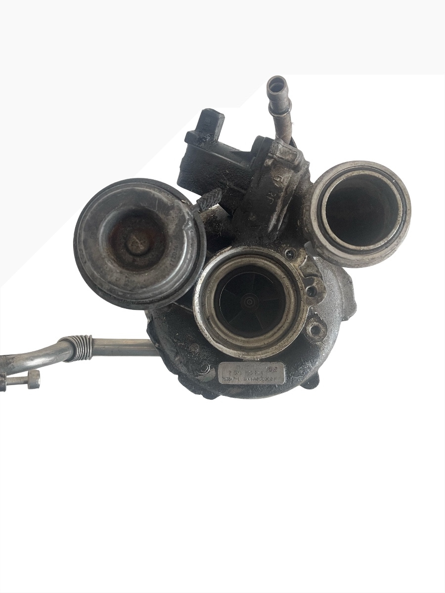 Turbina BMW 6 III Coupe F13 2010 - > 4.0 650 i xDrive N63 B40 A, BMW 6 III Convertible F12 2011 - > 4.4 650 i xDrive N63 B44 A, N63 B44 B, BMW 5 VI Touring F11 2009 - > 4.4 550 i N63 B44 A, BMW 5 VI Gran Turismo F07 2009 - 2017 4.4 550 i xDrive N63 B44 A, BMW X6 E71, E72 2007 - 2014 4.4 ActiveHybrid N63 B44 A, BMW X5 II E70 2006 - 2013 4.4 xDrive 50 i N63 B44 A, BMW 7 V F01, F02, F03, F04 2008 - 2015 4.4 ActiveHybrid 7 N63 B44 A 793647-1 7576985F04