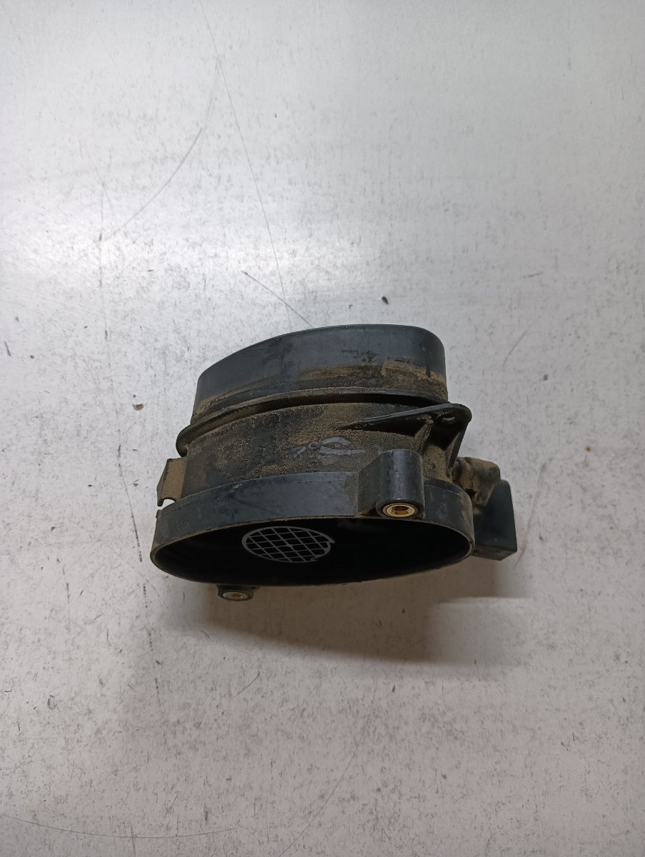 Debitmetru aer  BMW 5 E39 1995 - 2003 2.0 520 d M47 D20 (204D1)